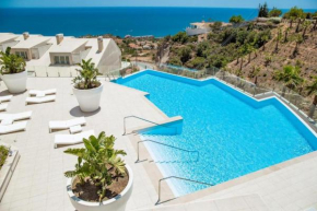 Stupa Hills IV F33G - Superb Sea View Apartment